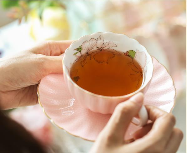  весна новый продукт чайная чашка кофейная чашка блюдце европейская посуда чайная посуда 2 покупатель комплект место хранения подставка имеется ложка имеется подарок розовый 