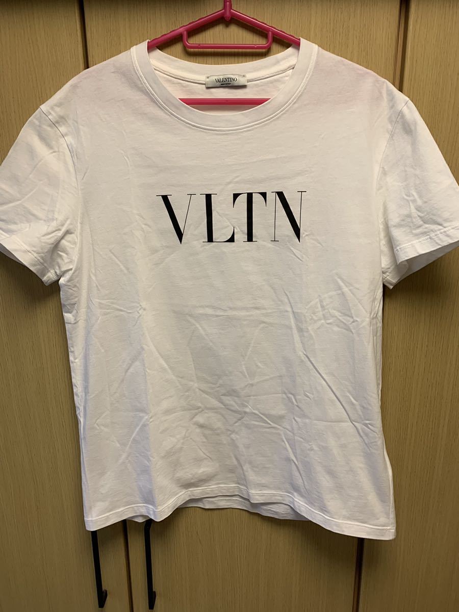 熱い販売 カットソー Tシャツ クルーネック ロゴ VLTN 黒