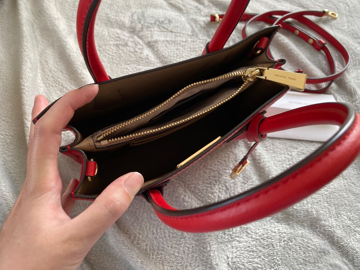 MICHEAL KORS マイケルコース ミニバッグ ショルダーバッグ 2way 赤 red 星