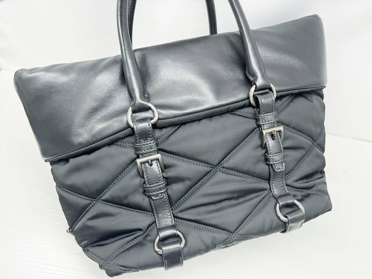美品 PRADA プラダ サイドロゴ トライアングル キルティング ボンバー