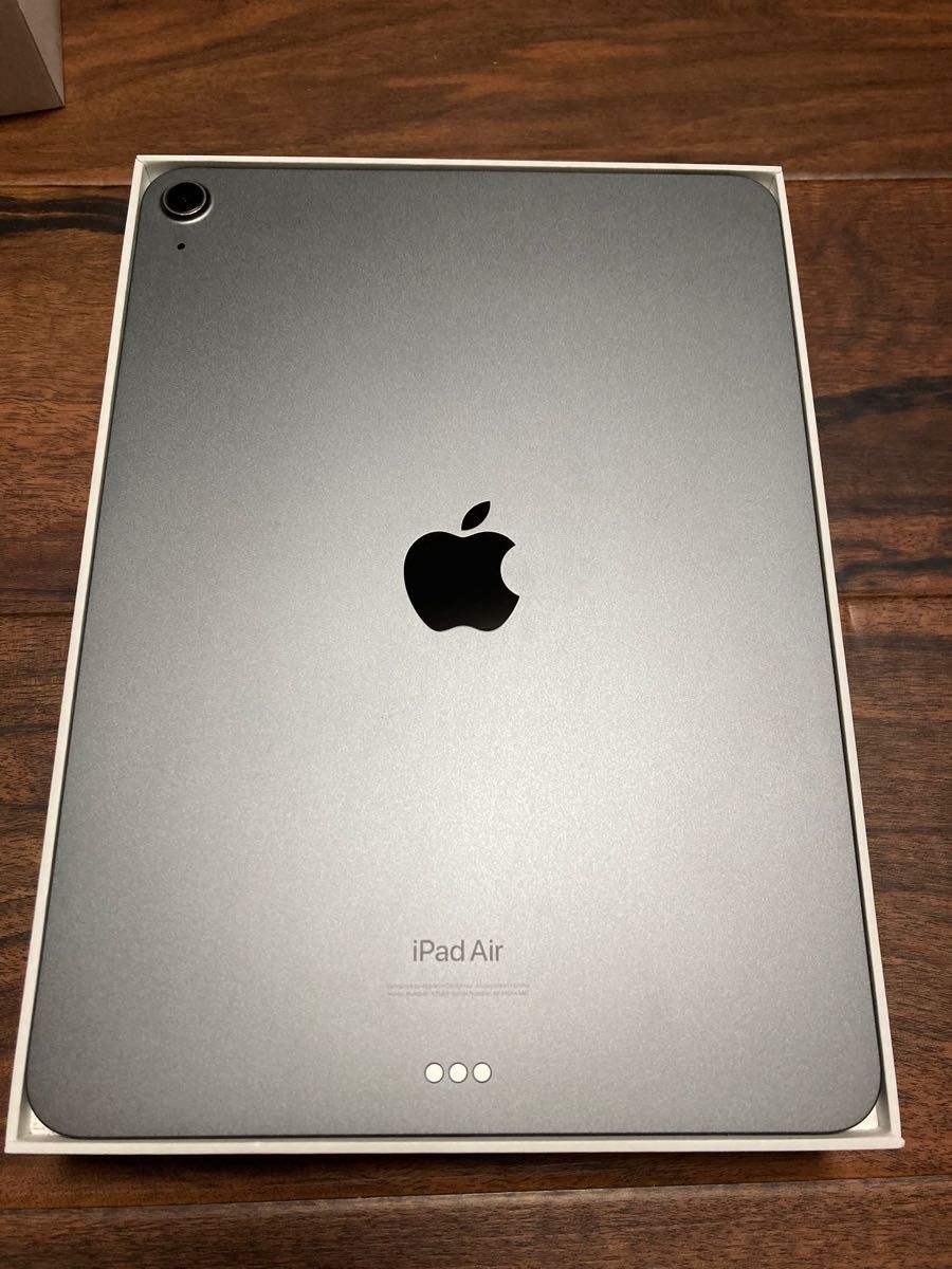 iPad Air5 64GB Wi-Fiモデル グレー 箱あり (Magic Keyboard US iPad Air5 64GB Wi-Fiモデル グレー 箱あり (Magic Keyboard US