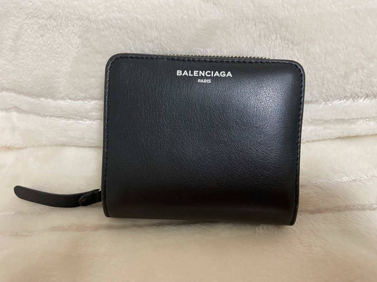 BALENCIAGA EVERYDAY ラウンドファスナー二つ折り財布-