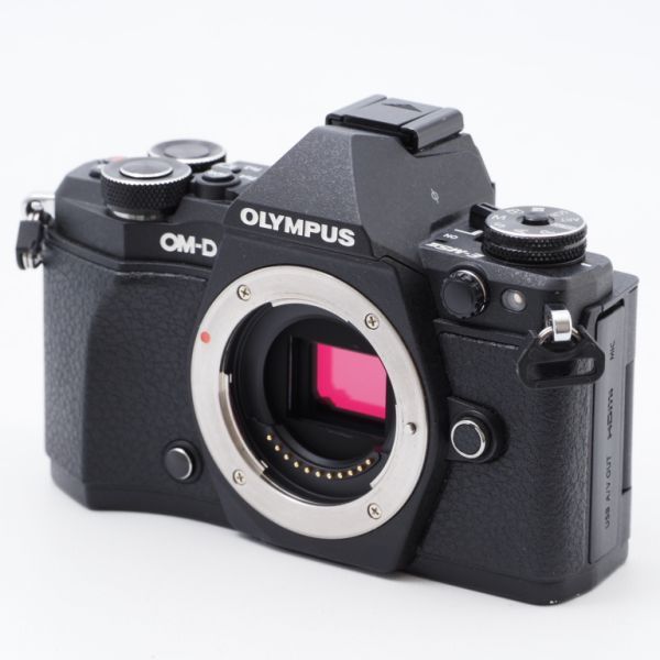 OLYMPUS オリンパス ミラーレス一眼カメラ OM-D E-M5 MarkII ボディ ブラック E-M5 MarkIIBody BLK #6351の画像3