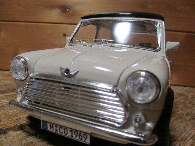 { nationwide equal postage 800 jpy } * super rare 1|18 Mini Cooper 1969 year beige color Mini Cooper Mini 