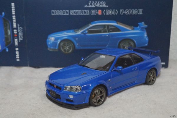 新品同様 エブロ 日産 スカイライン GT-R (R34) V-SPECⅡ 1/24