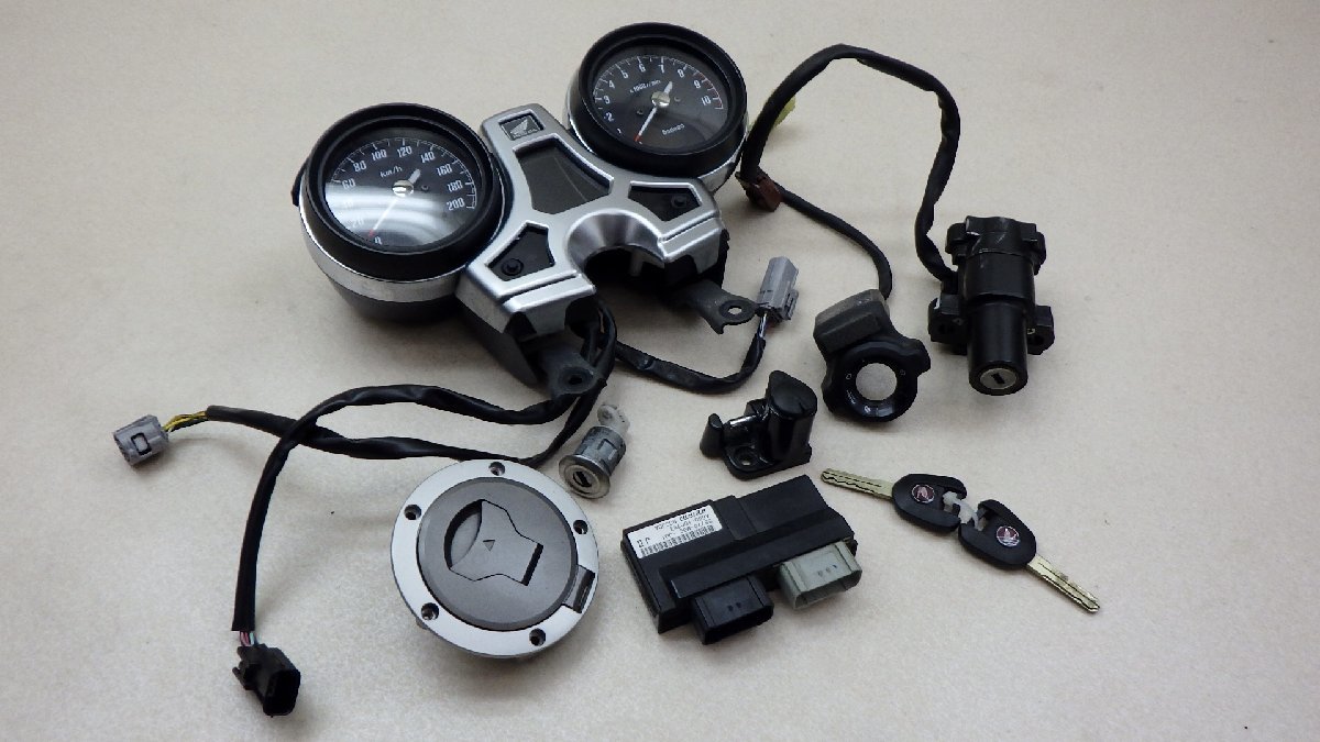 A861 CB1100RS メーター ECU キーセット SC65 ホンダ CB1100