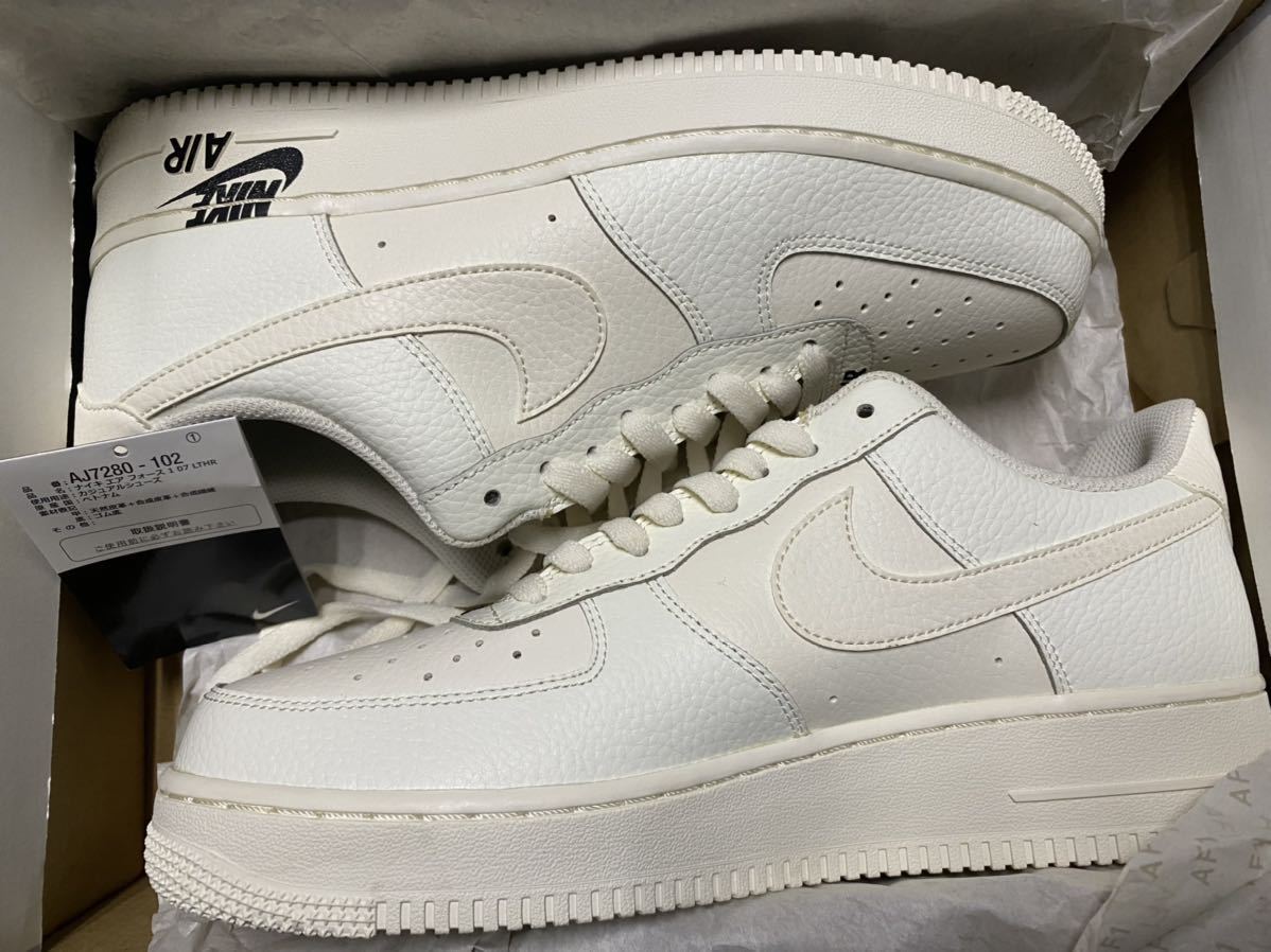 2018 NIKE AIR FORCE 1 07 LTHR US9.5 新品 AJ7280-102_画像1