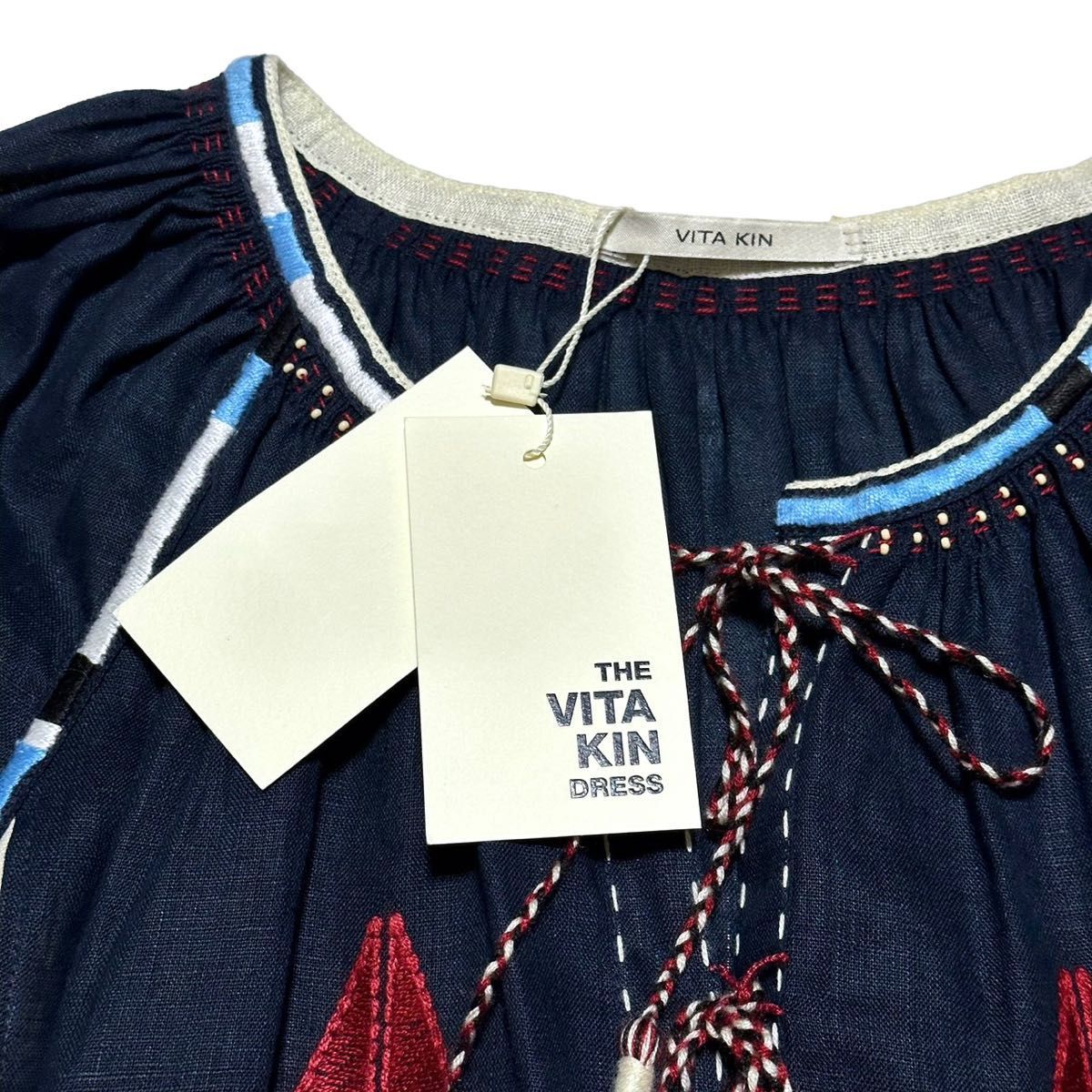 未使用タグ付き】VITA KIN エンブロイダリー 刺繍 ワンピース ドレス