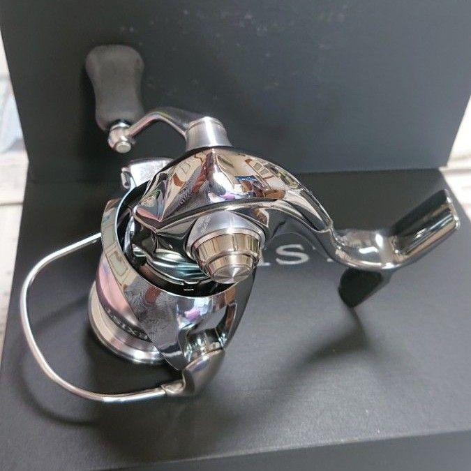 ダイワ スピニングリール 22イグジスト LT2000S-P 2022年モデル ダイワ スピニングリール 22イグジスト LT2000S-P 2022年モデル