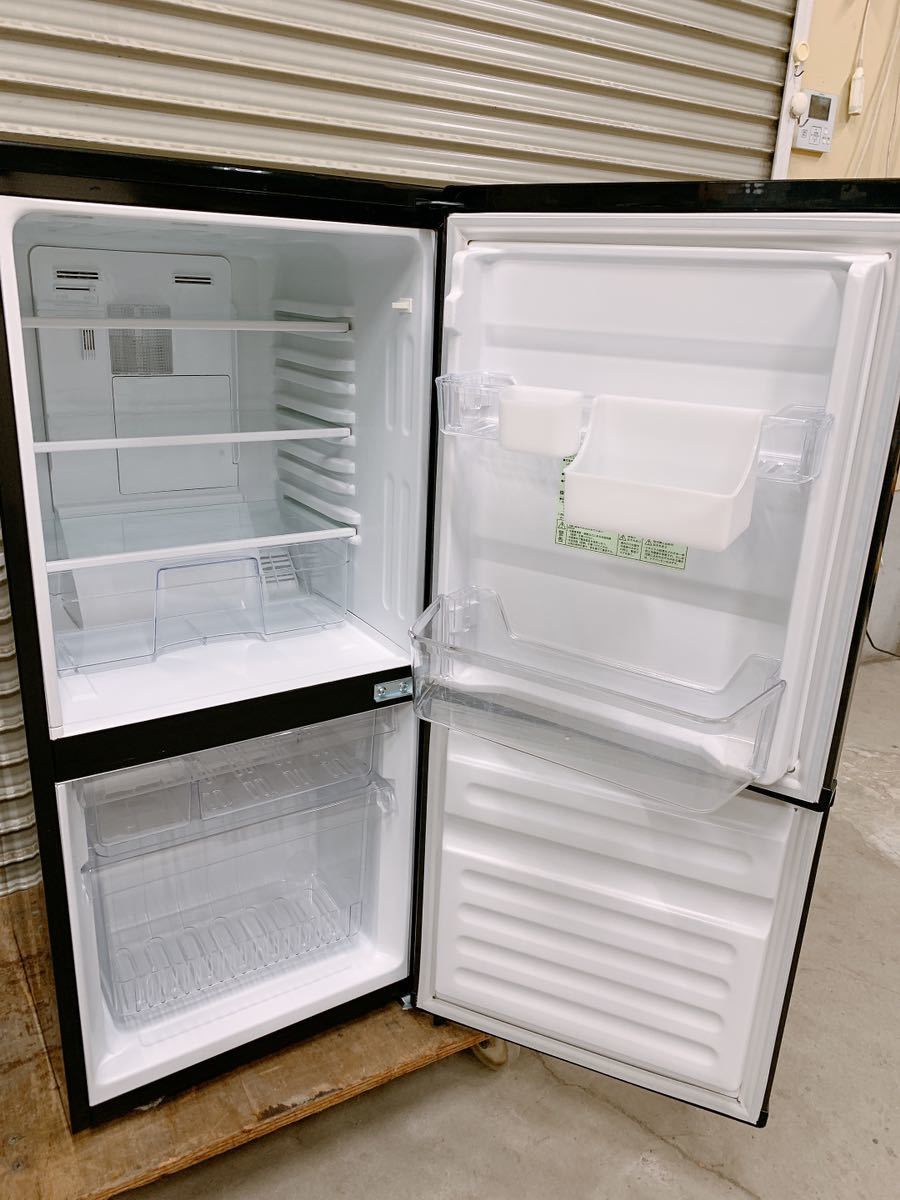 2017年製 ユーイング 冷蔵庫 UR-F110H 110L 右開き - 冷蔵庫
