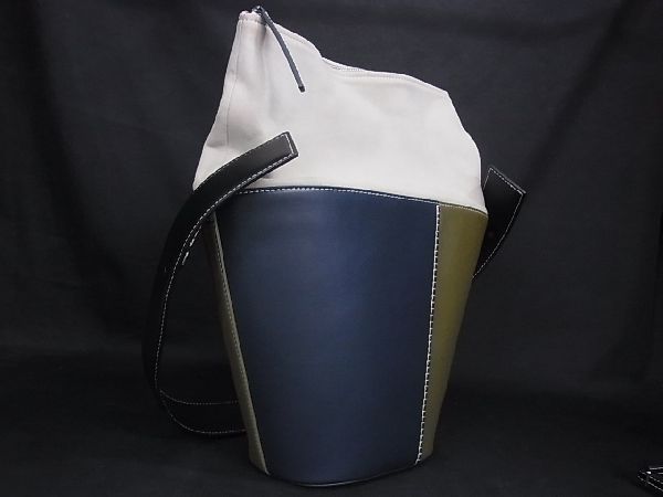 オープニング 大放出セール エスタ ヴァジック VASIC □極美品