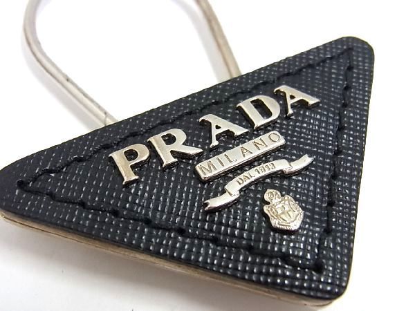 PRADA キーリング ブラック×シルバー サフィアーノ 美品-