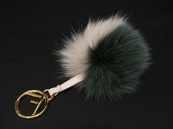 # ultimate beautiful goods # FENDI Fendi fur × leather pompon charm key holder key ring charm pink series × green group AH3077oZ