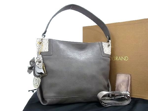 新品未使用 BEAUGRAND ボーグラン クロコダイルハンドバック-