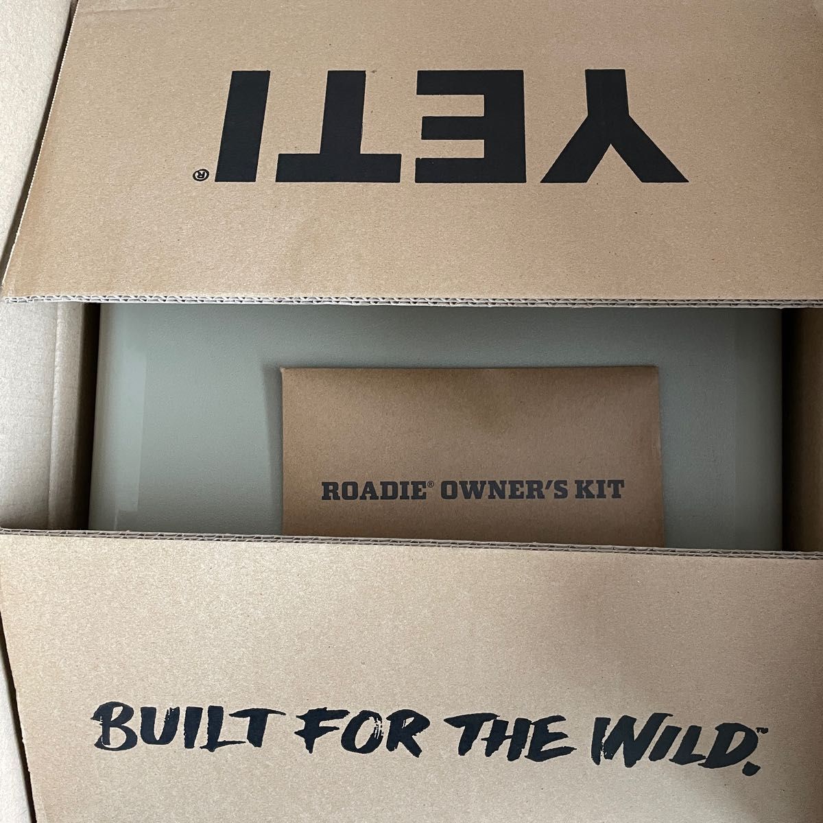 YETI イエティ クーラーボックス ローディ24 タン 国内正規品 使用5回