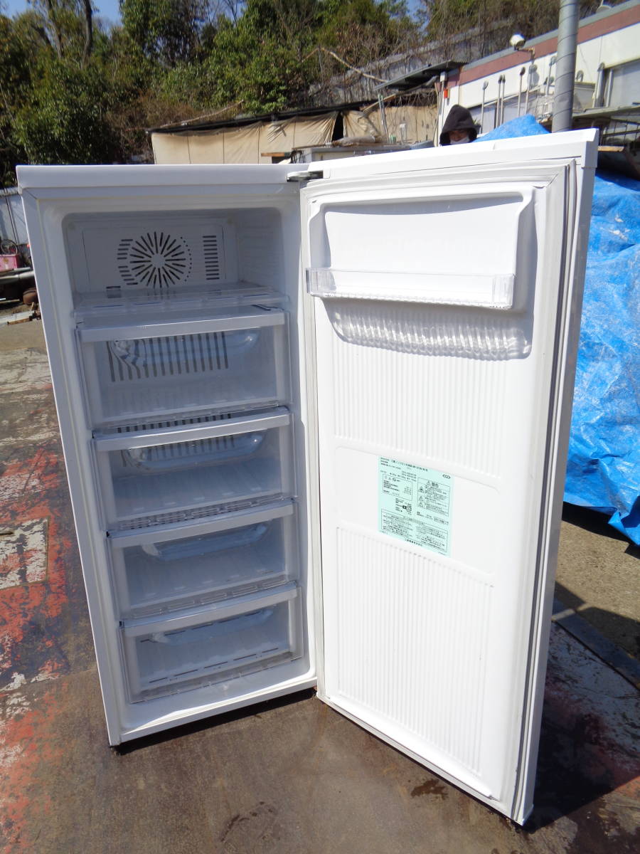 6120円 MK7764 三菱ノンフロン冷凍庫 MF-U12N-W1 121L 2011年製 6120円 MK7764 三菱ノンフロン冷凍庫 MF-U12N-W1 121L 2011年製