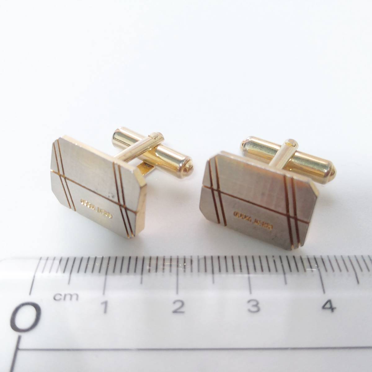 ◇CN21/カフリンクス/カフスボタン/ゴールド/レバー式/スウィヴル式 刻印 GREAT WOOD 装飾 アクセサリー ファッション 送料無料_画像1