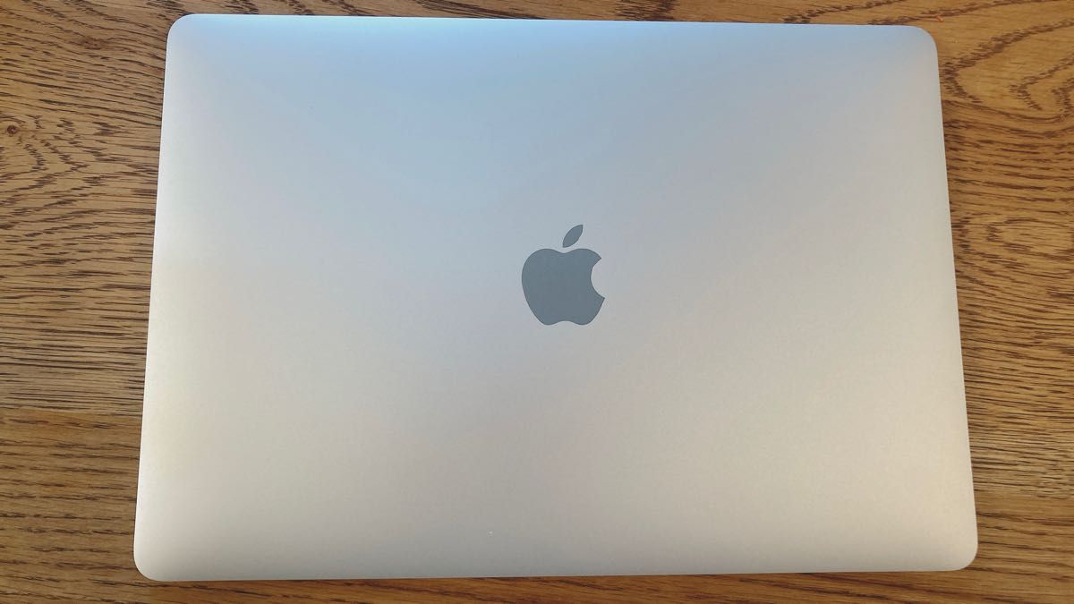工場直送 【訳あり特価】 MacBookAir2020 M1シルバー13インチ