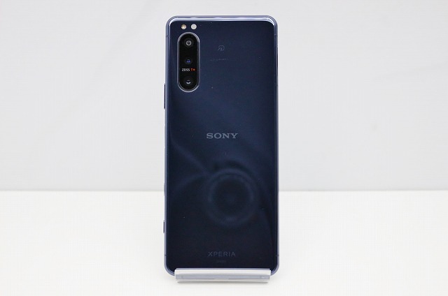SIMロック解除済 xperia 5 II sog02 8GB/128GB 訳有
