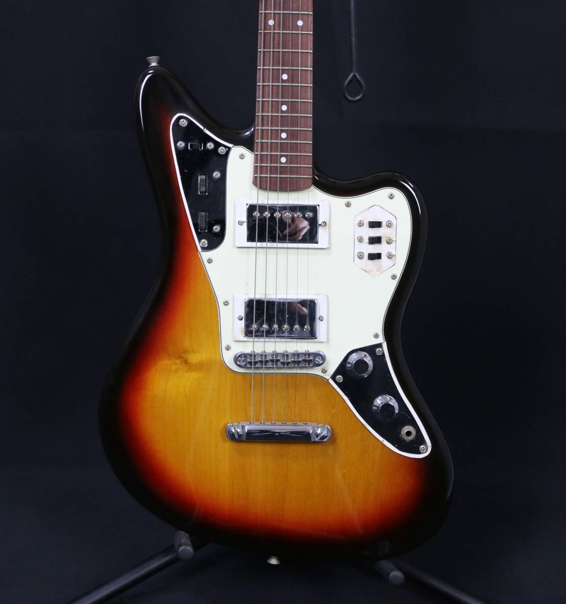 いたします】 SG-852 fender Japan JAGUAR JG66 エレキギター 音出し