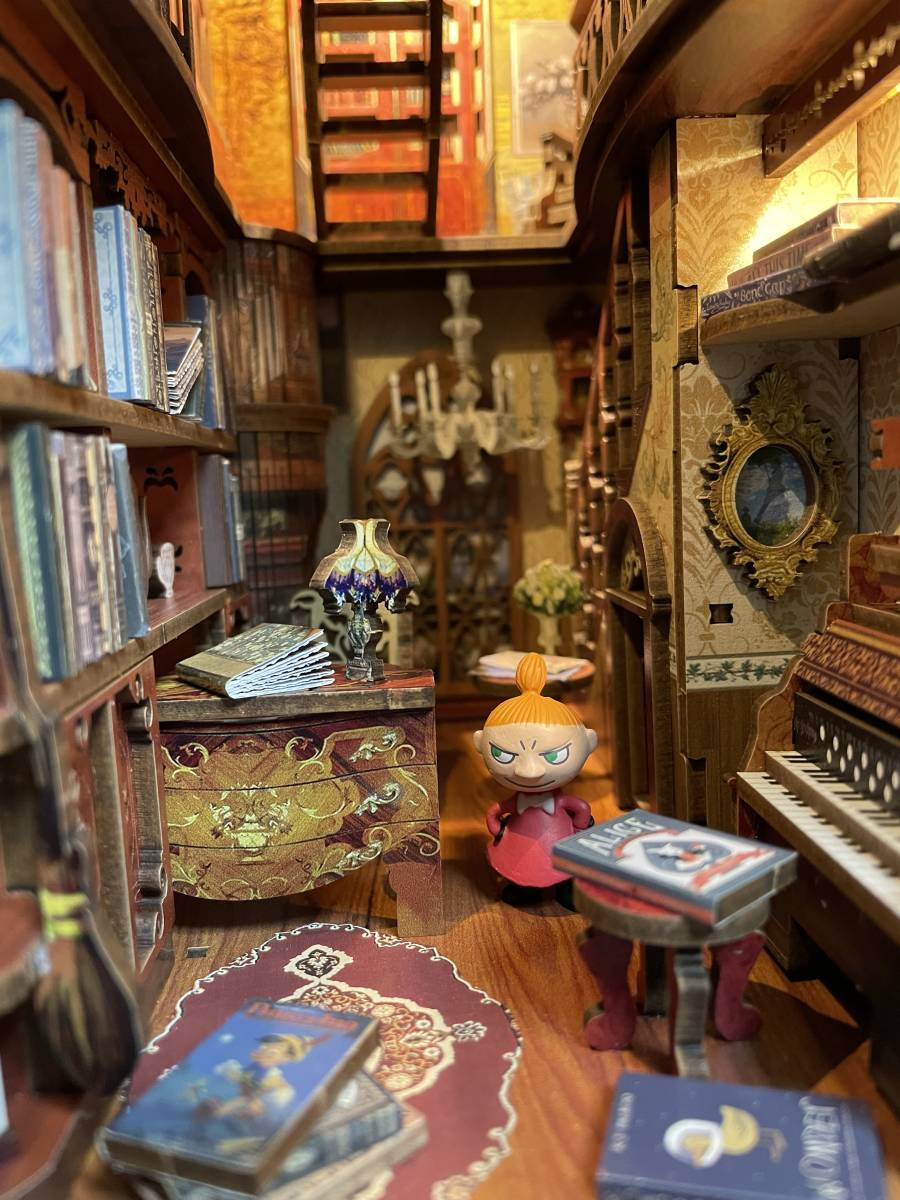 完成品 ドールハウス 魔法の本屋 図書館 書棚 3D立体パズル 木製 本棚