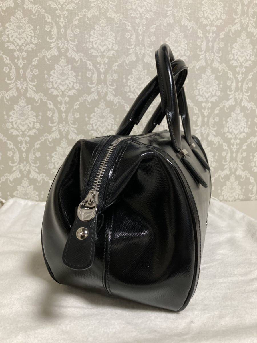 ♪超美品 フェラガモ 本革 ミニボストンバッグ ANGELICA黒 NERO ♪超美品 フェラガモ 本革 ミニボストンバッグ ANGELICA黒 NERO