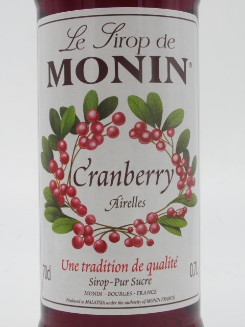 mo naan cranberry syrup 700ml