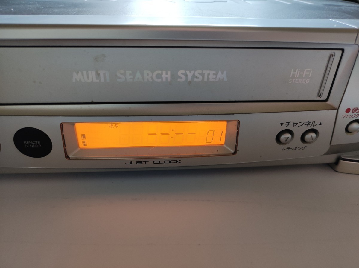 HITACHI】日立 VHSビデオデッキ V-F1 レコーダー レコーダー本体 HITACHI】日立 VHSビデオデッキ V-F1 レコーダー レコーダー本体