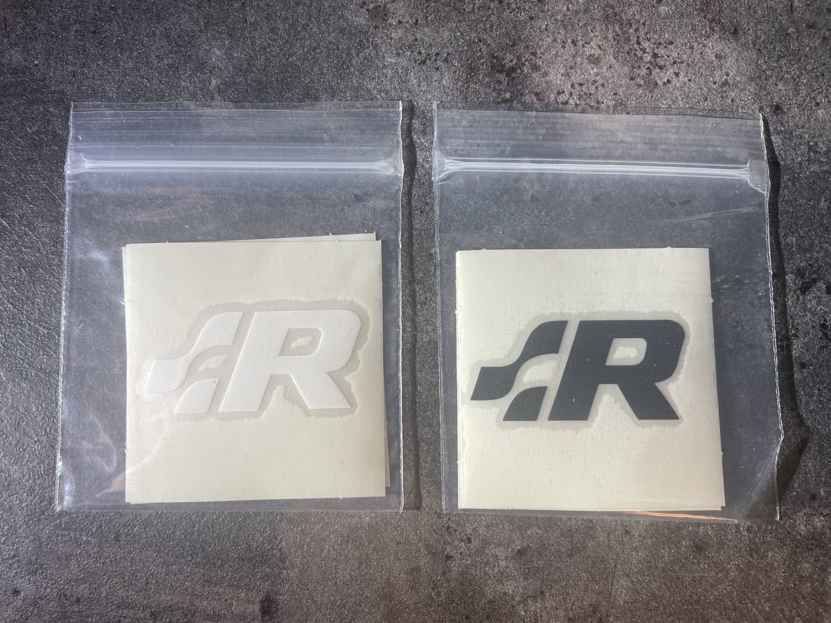 VW R logo-sticker white, black each 2 sheets 