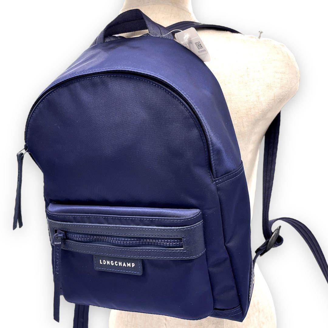  unused beautiful goods LONGCHAMP Long Champ navy blue color navy rucksack Day Pack commuting going to school stylish fashion . recommendation 