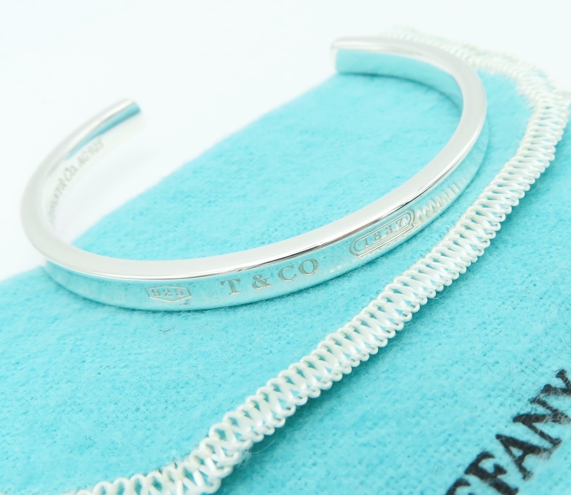 送料無料】 美品 Tiffany&Co. ヴィンテージ ティファニー ナロー カフ