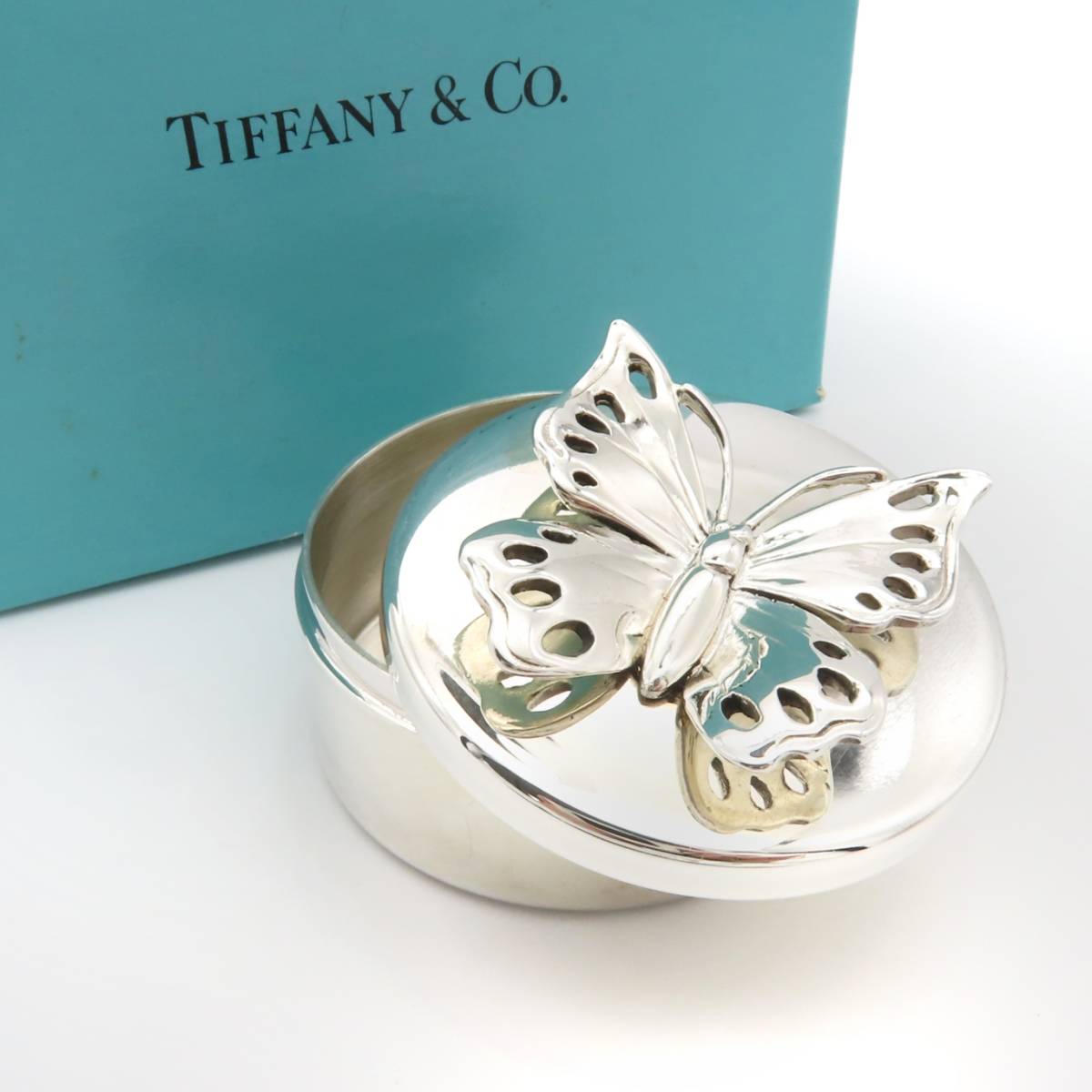 【送料無料】 極希少 美品 Tiffany&Co. ティファニー バタフライ アクセサリー ケース SV925 蝶 小物入れ ピルケース シルバー MH1