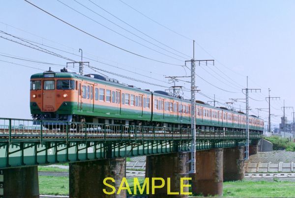 ☆90～10年代鉄道9jpgCD[113系大垣車R8編成その1(中央西線名古屋～金山、大曽根～新守山、高蔵寺～定光寺)]☆_DP1739