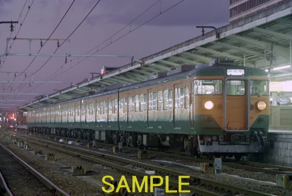 ☆90～10年代鉄道10jpgCD[113系大垣車R10編成その16(名古屋駅)]☆_DP3673