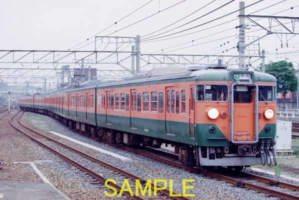 ☆90～10年代鉄道10jpgCD[113系大垣車R26編成その2(東海道線熱田駅)]☆_DP16370