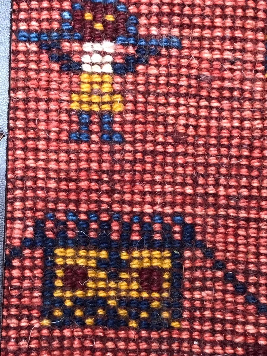ペルシャ絨毯　手織り　ギャッベ　58×41cm  茜色　風景　女の子　テント　山羊