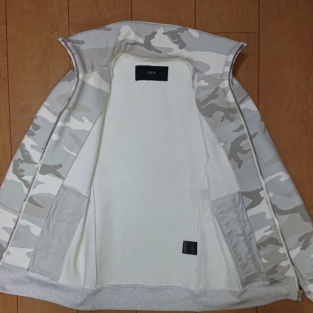 未使用品 AKM 最強スエット トラックジャケット 1piu1uguale3 wjk