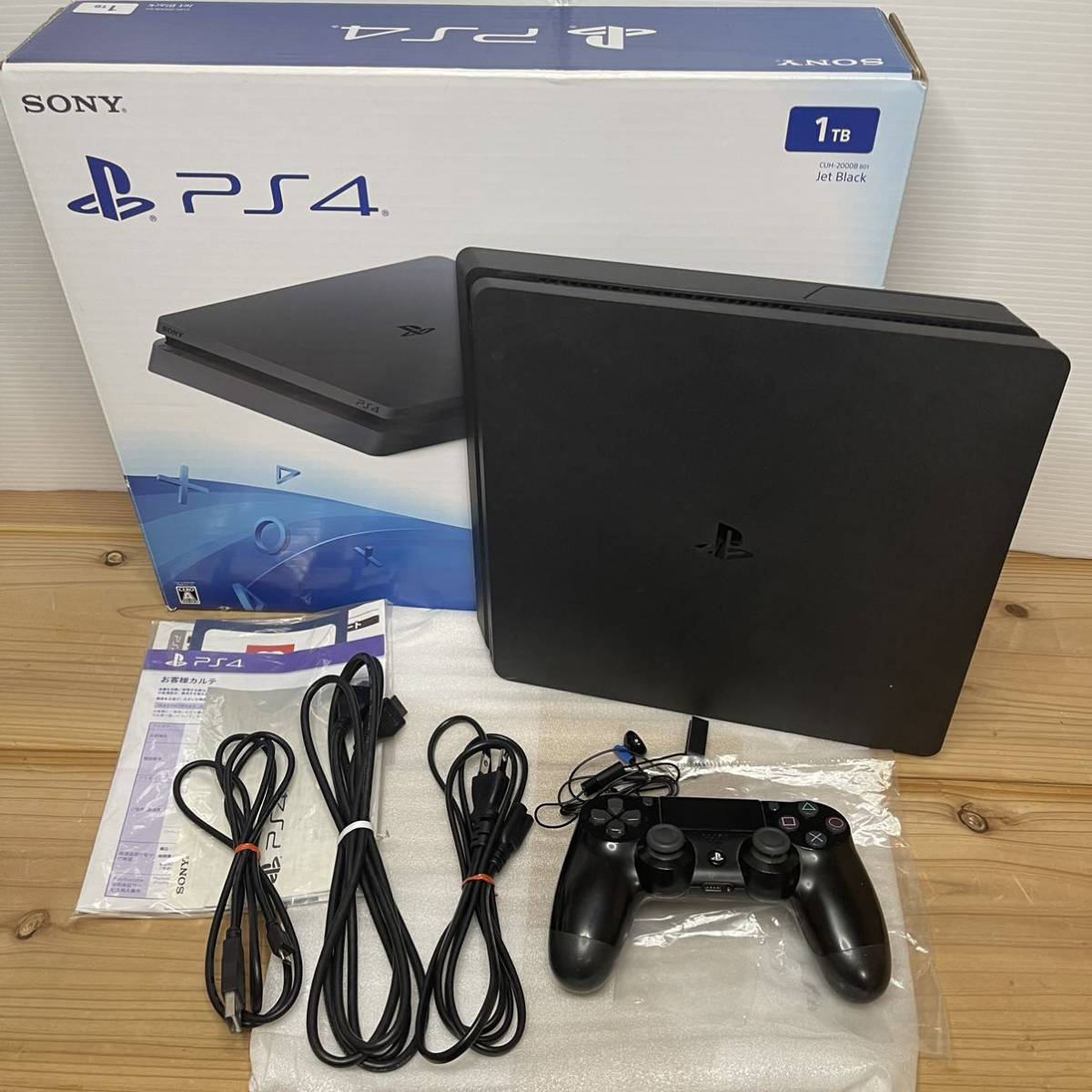 SONY PlayStation4 ジェットブラック 薄型 プレイステーション4 PS4本体 の画像1