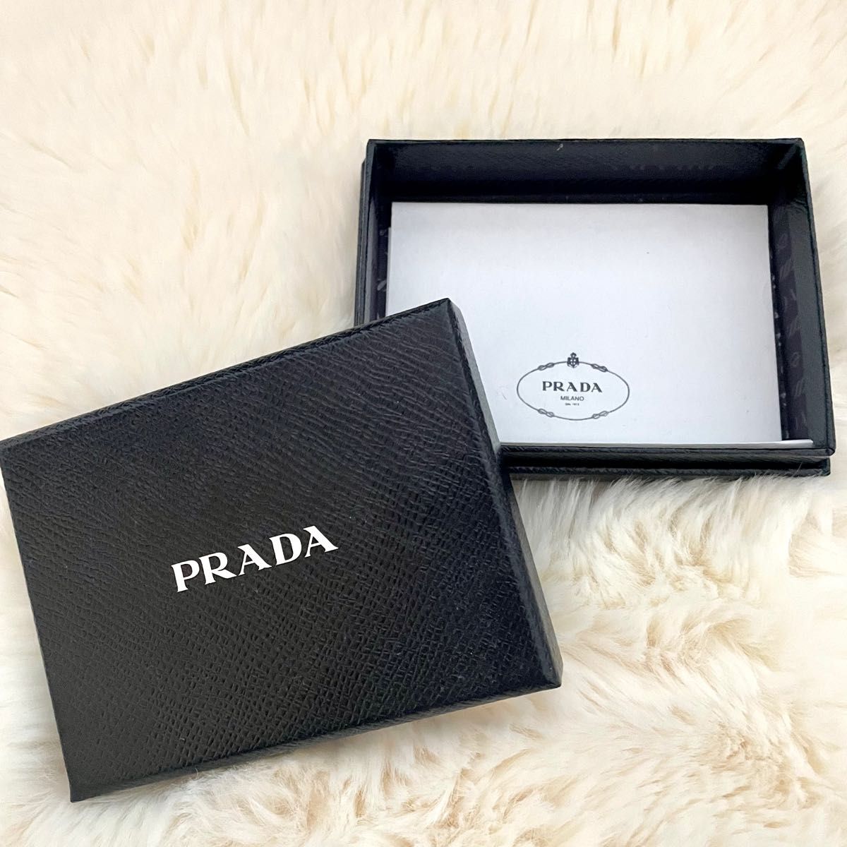 プラダ PRADA 箱 ボックス 空箱|Yahoo!フリマ(旧PayPayフリマ) プラダ PRADA 箱 ボックス 空箱|Yahoo!フリマ(旧PayPayフリマ)