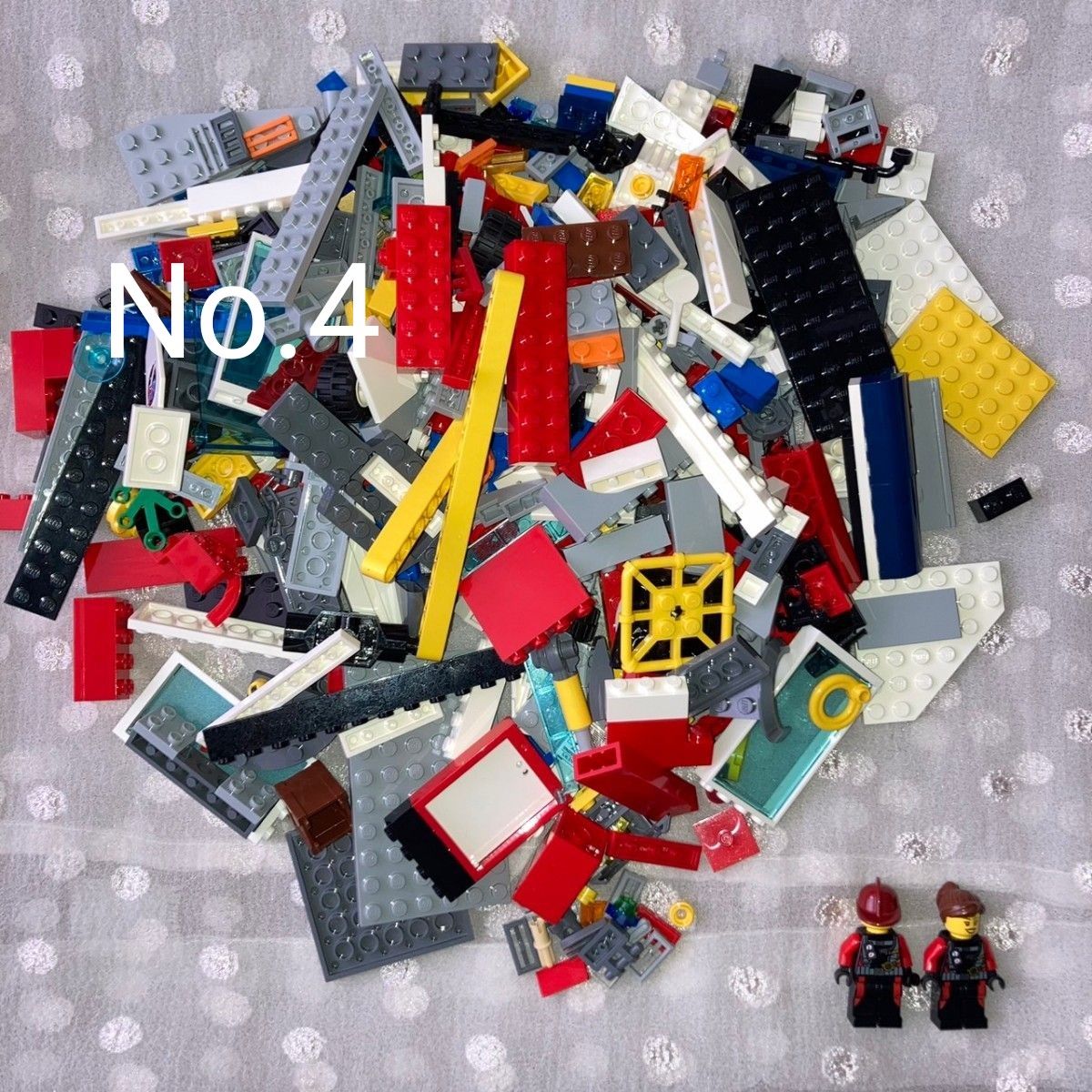 LEGO 大量まとめ売り 約グラム＋ミニフィグ2体のおまけ付き｜PayPay