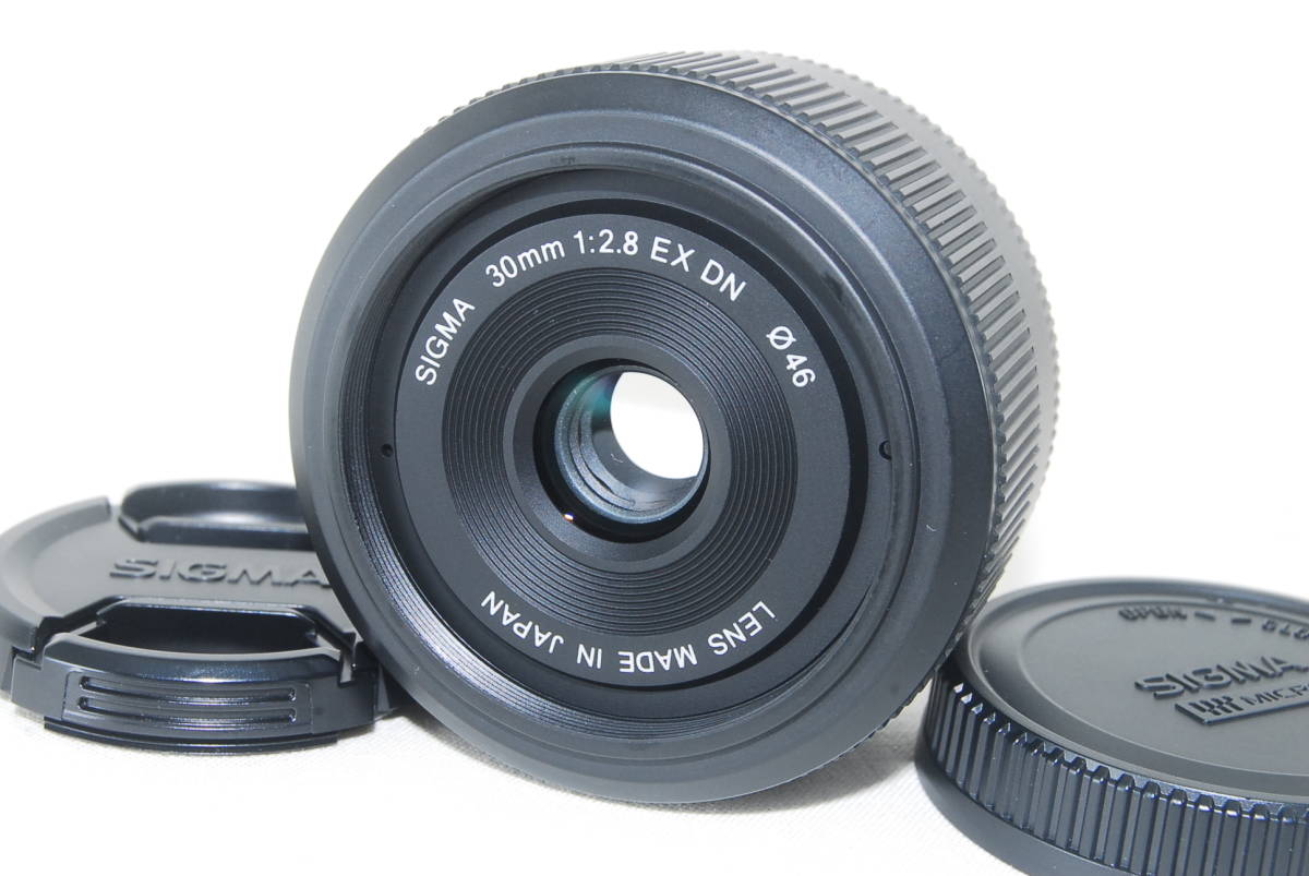 ★外観美品★SIGMA シグマ 30mm F2.8 EX DN MFT マイクロフォーサーズ♪_画像2