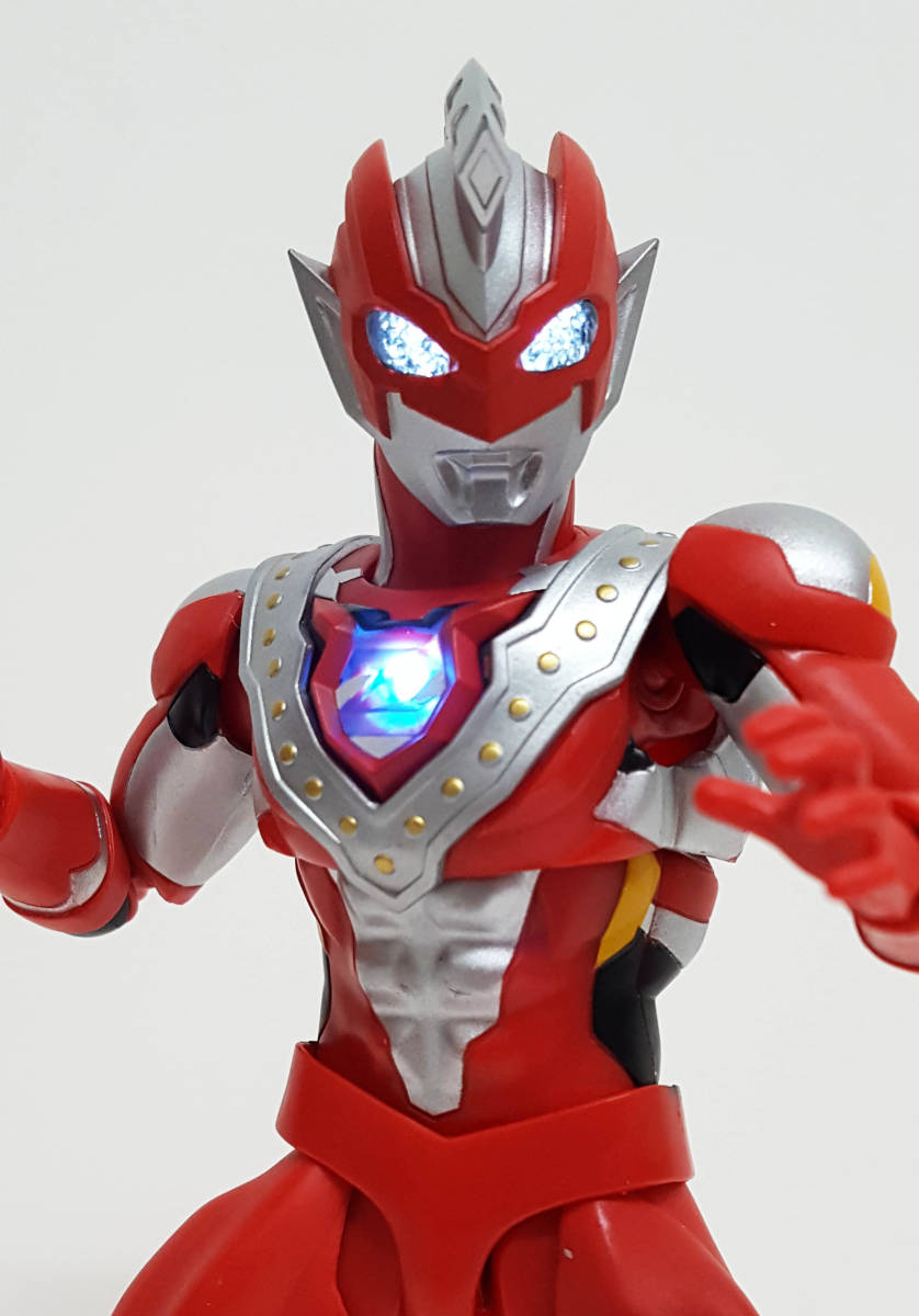 日本 ※S.H.フィギュアーツ ウルトラマンZ ベータスマッシュ iauoe.edu.ng