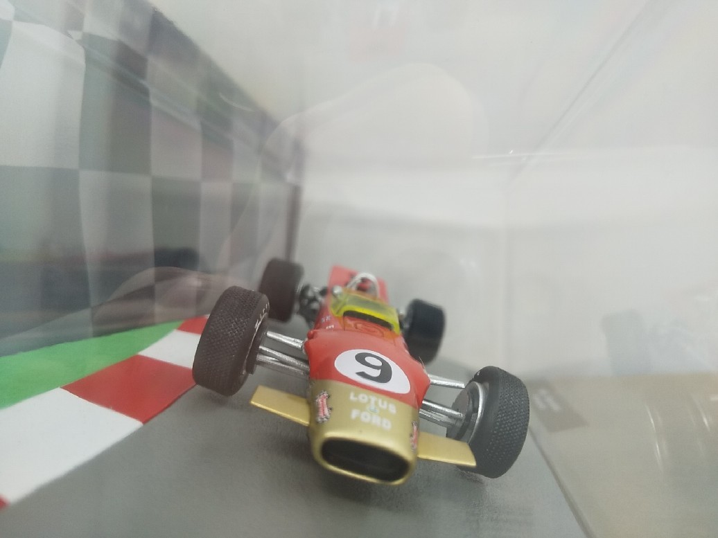 ■ デアゴスティーニ 1:43 LOTUS 49B - 1968 Graham Hill ロータス グラハム・ヒル レーシングモデルミニカー_画像2