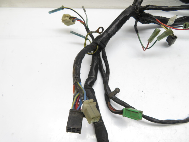 39716 ゼファー 400 ZR400C 純正 メイン ハーネス レギュ 39716 ゼファー 400 ZR400C 純正 メイン ハーネス レギュ