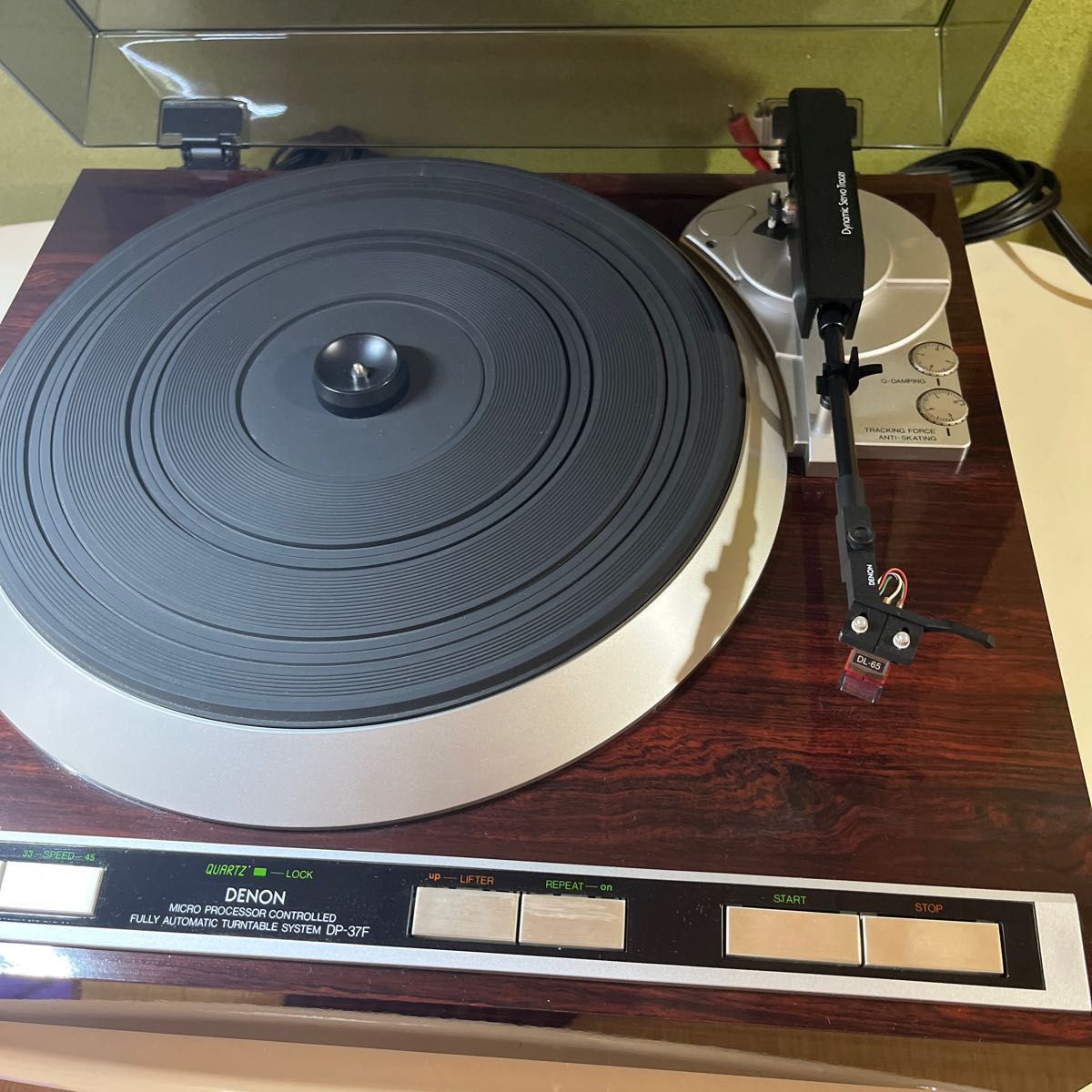 数量限定価格!! フォノイコライザー付DENONレコードプレーヤーDP-37F