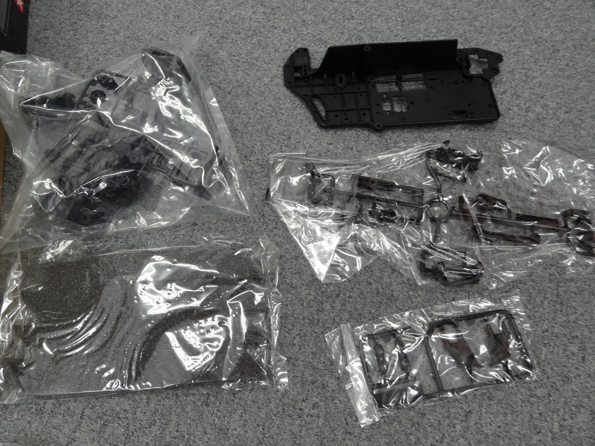 送料無料 1/10 タミヤ 4WD エンジンRC TG10-Mk 1 フェラーリ 送料無料 1/10 タミヤ 4WD エンジンRC TG10-Mk 1 フェラーリ