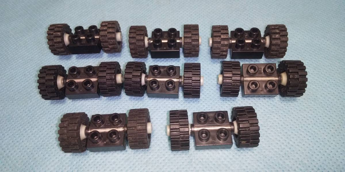 ダイヤブロック：タイヤパーツ ブラック 8個 カワダ 当時物 知育玩具 IE2F/オクパナの画像1