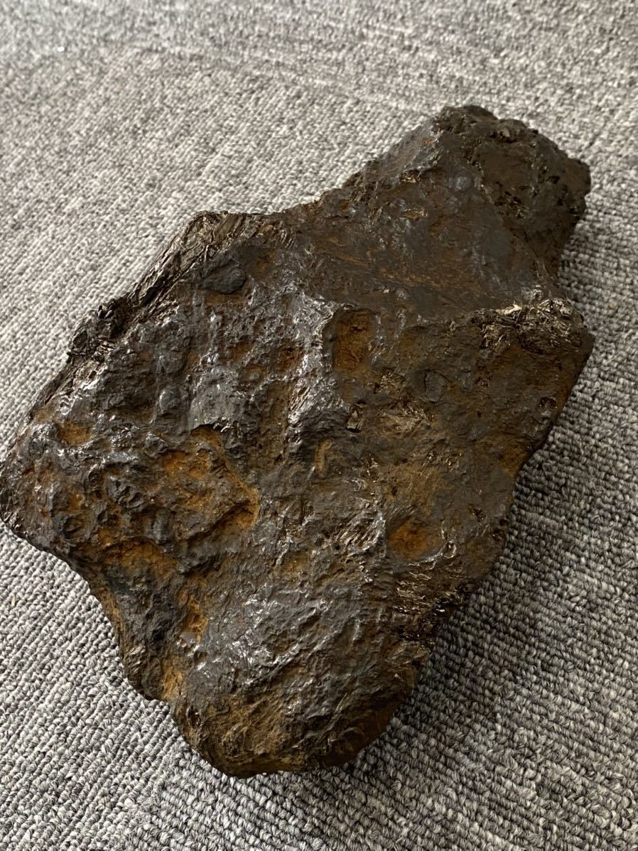 8.1KG large rare museum class iron meteorite cosmos power aru Thai meteorite high quality meteorite .. better fortune .. work .up large luck with money!