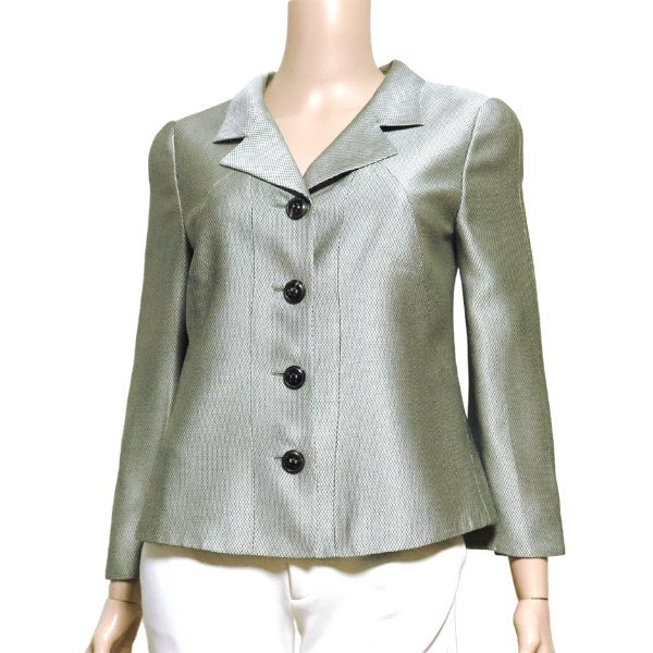 い出のひと時に、とびきりのおしゃれを! 美品 ARMANI ジャケット