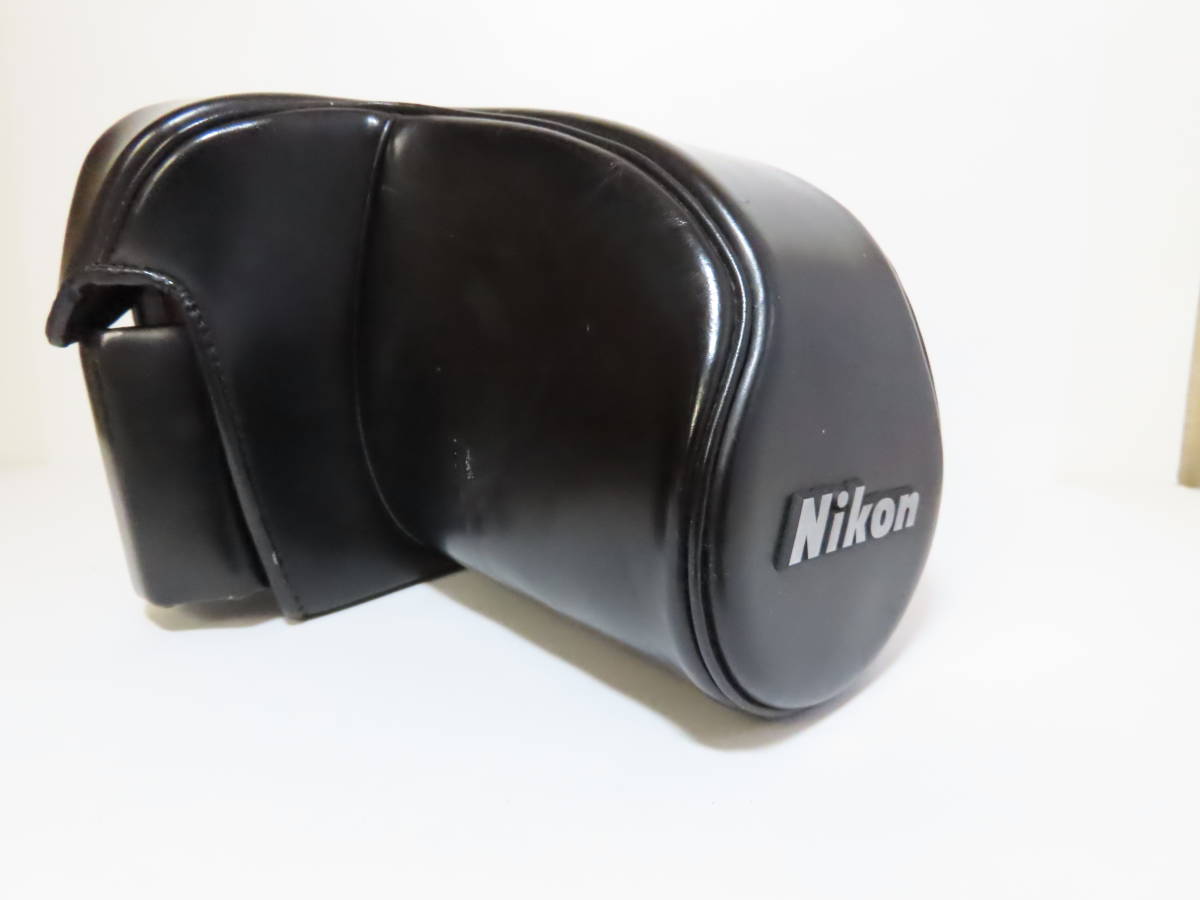 Nikon Hard Body Case ハード ボディーケース CH-5の画像1